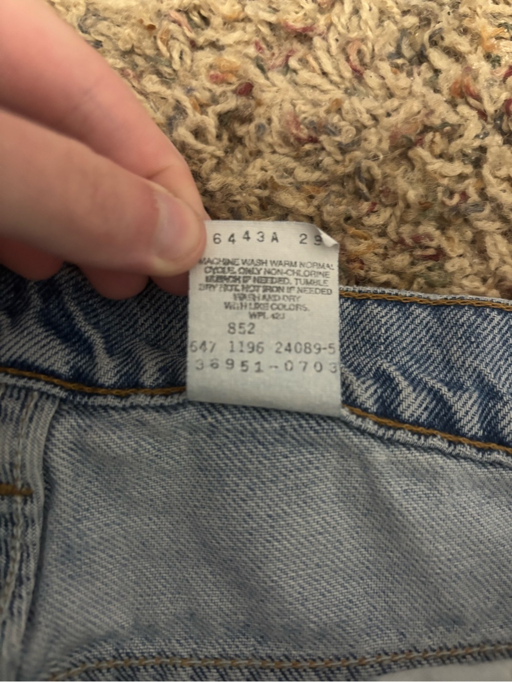 Vintage 1996 Levi’s 951 Relaxed Fit Orange Tag Denim Shorts — Women’s Size 14 - Picture 10 of 10